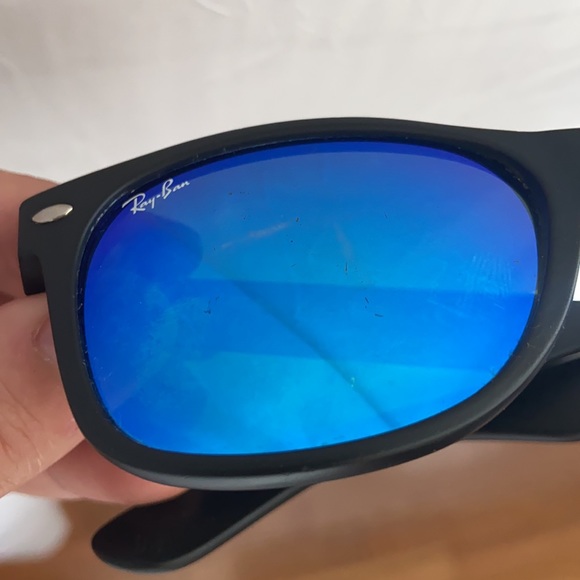 RayBan Sunglasses Wayfarer MODEL CODE RB2132 622/17 55-18 - Picture 11 of 12